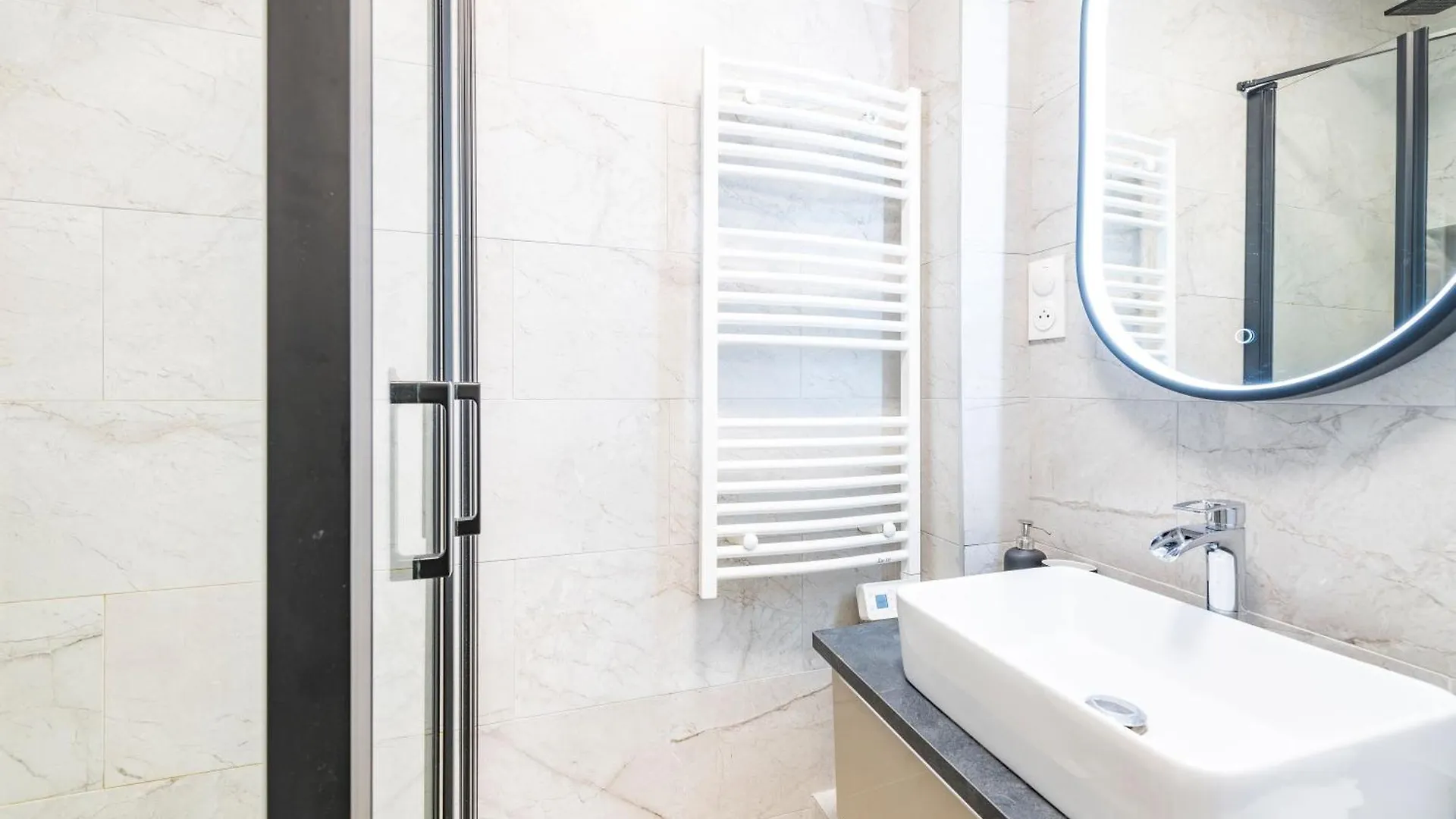 Apartment Studio Moderne Au Coeur De Paris
